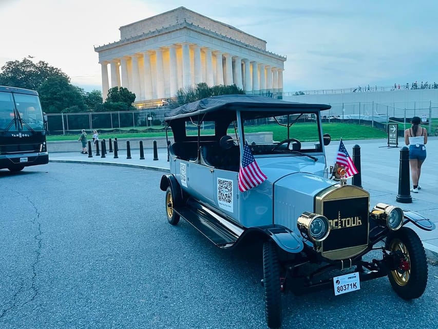 Washington, DC: Day & Night Electric Cart & Vintage Car Tour - Guides and Commentary: Knowledgeable and Engaging