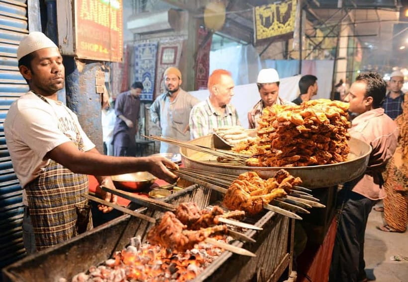 Old Delhi: Old Delhi City Tour with Rickshaw & Street Food - Who Will Love This Tour?