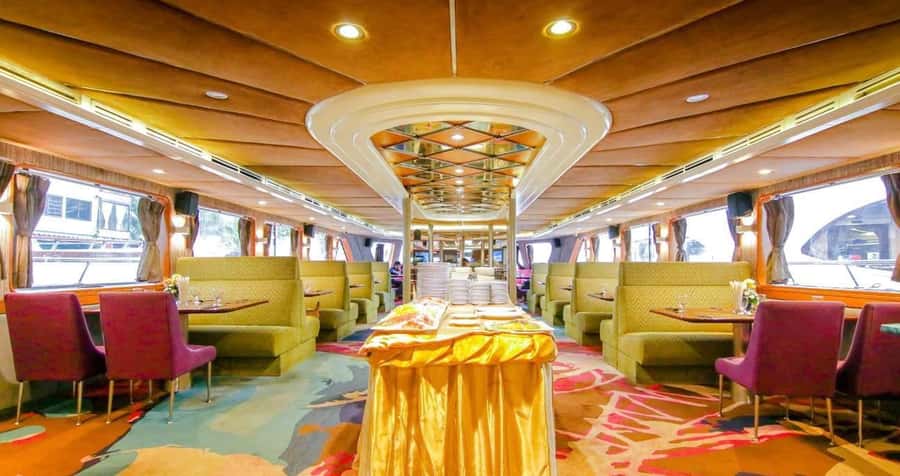 Bangkok: Grand Pearl Dinner Cruise with Hotel Transfer - An Overview of the Experience
