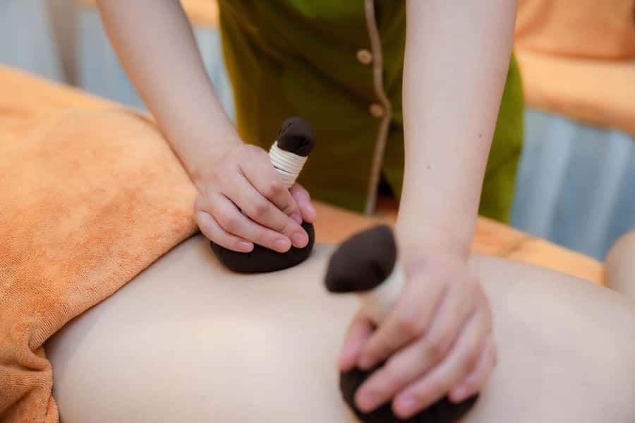 Da Nang: Relax with 90 minutes Aroma Massage (FREE PICK-UP) - Introduction