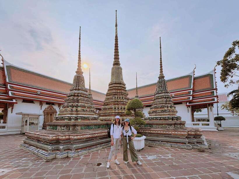 Bangkok: 2 Hours Grand Palace & Wat Pho Private Tour - Key Points