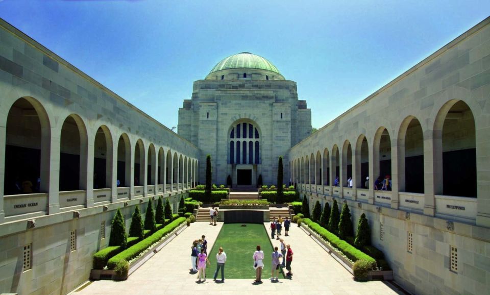 From Sydney: Canberra Day Tour - Authentic Experiences from Fellow Travelers