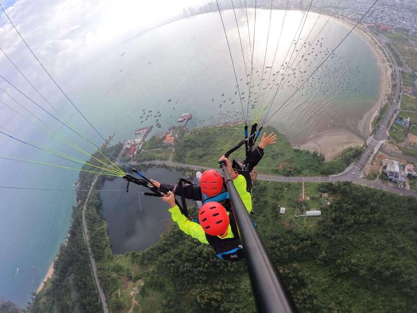 Da Nang Private paragliding experience on Monkey Mountain - Introduction
