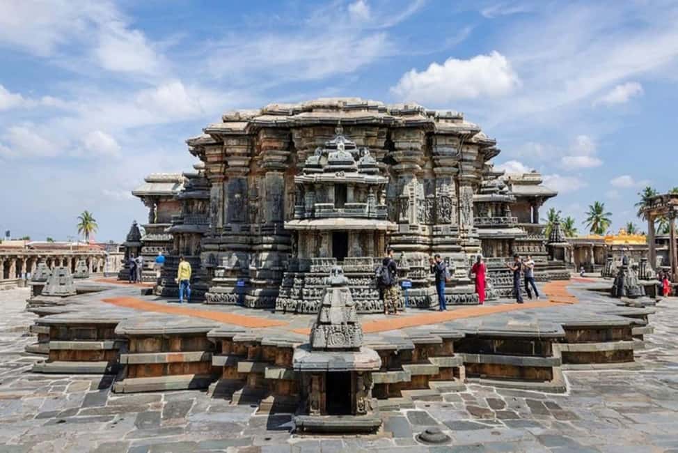 From Bengaluru: Private Tour Sravanbelgola, Belur & Halebidu - Key Points