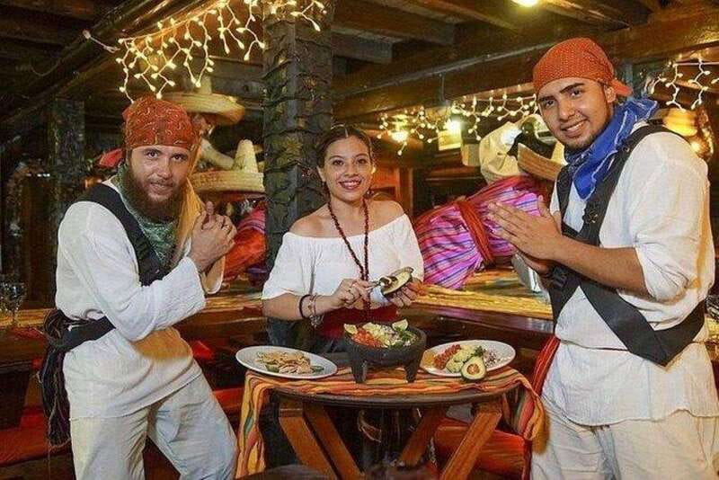 Puerto Vallarta: Show and Dinner on a Cruise - A Detailed Review of the Puerto Vallarta Show and Dinner Cruise