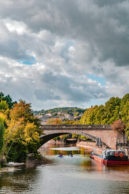 London: Private Tour of Bath with Guide and Transfer - Exploring Bath’s Architectural Marvels