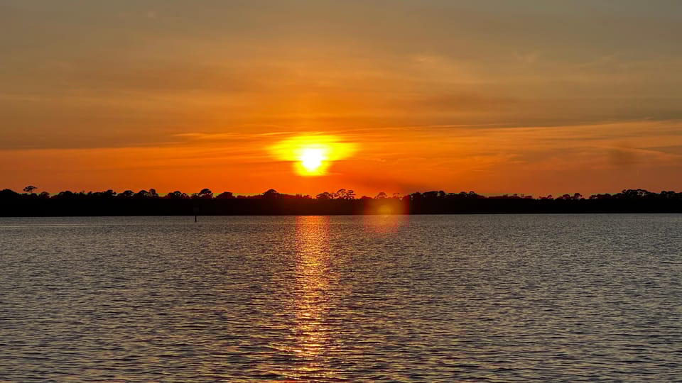 Daytona Beach: Small Group Champagne Sunset Cruise - What to Expect from the Daytona Beach Champagne Sunset Cruise