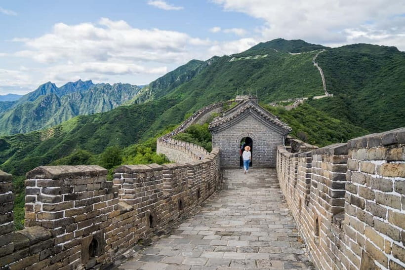 Exclusive Mutianyu Great Wall & Hidden Hutong Food Adventure - Visiting Iconic Beijing Landmarks