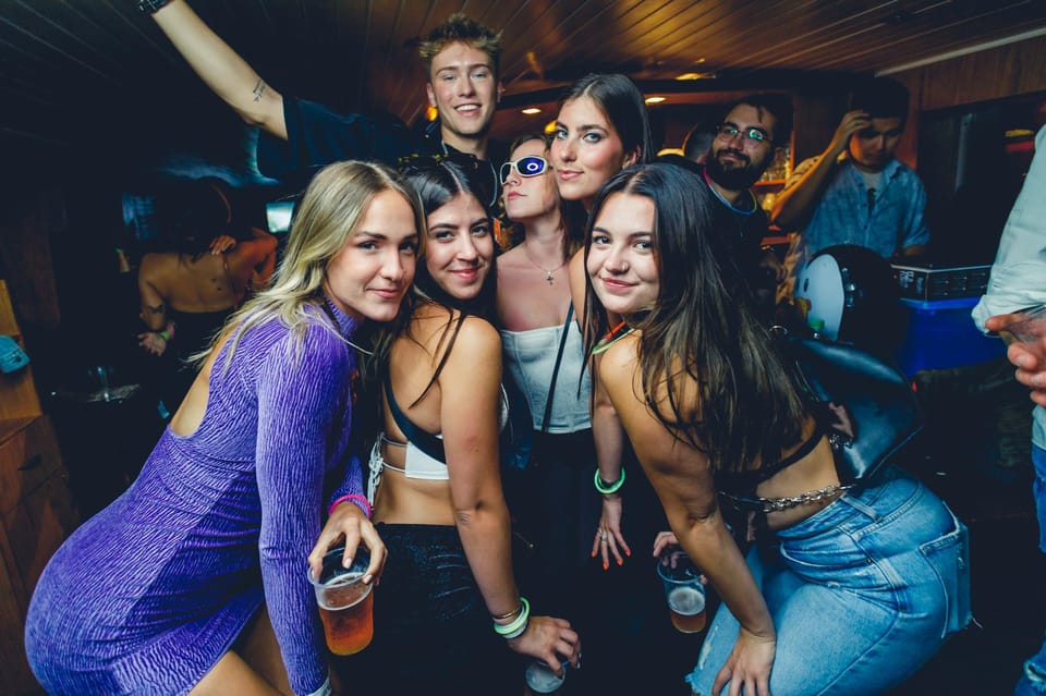 Prague: Boat Party with Unlimited Drinks & After Party Entry - Authentic Feedback from Participants