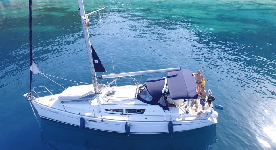 Barcelona: Boat Trip with Champagne - The Sum Up