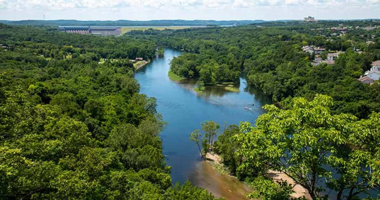 Branson: Downtown, Lake, Baird Mountain & Hollister 4x4 Tour - What to Expect on the Tour