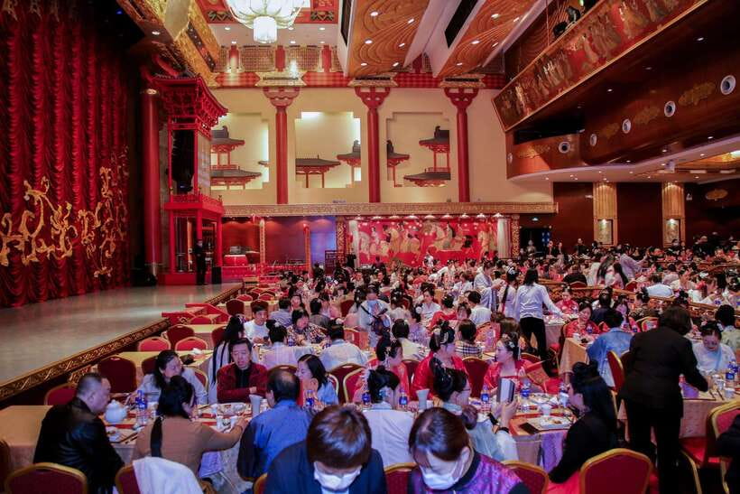 Xi'an: Tang Dynasty Show Tickets Booking - Transportation and Convenience