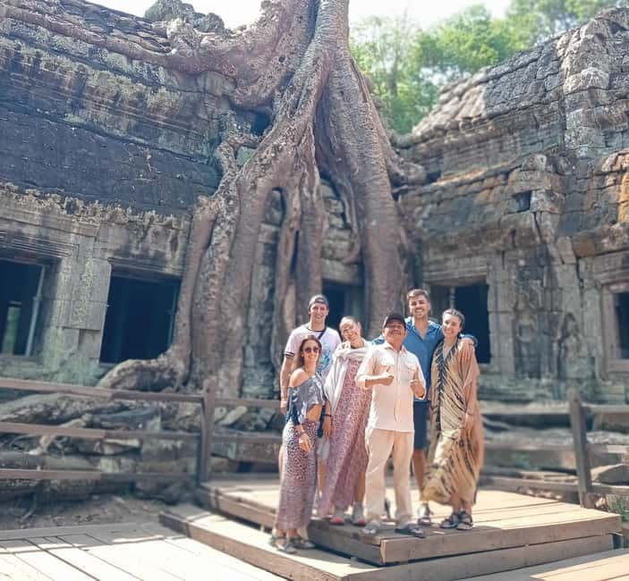 Siem Reap: Angkor Wat Small-Group Day Tour - Practical Tips for Travelers