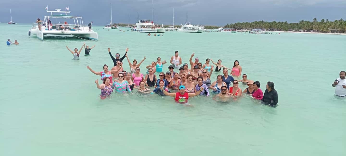 Punta Cana: Saona Island Catamaran in Caribbean Deluxe VIP - Why This Tour Is Worth Your Time