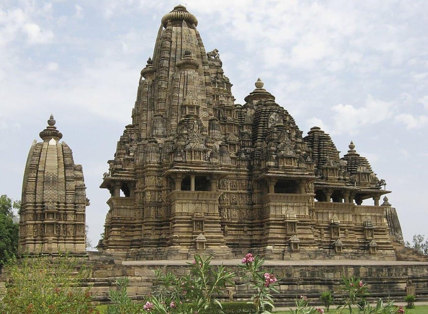1-Day Khajuraho Temples and Local Village Tour - FAQs