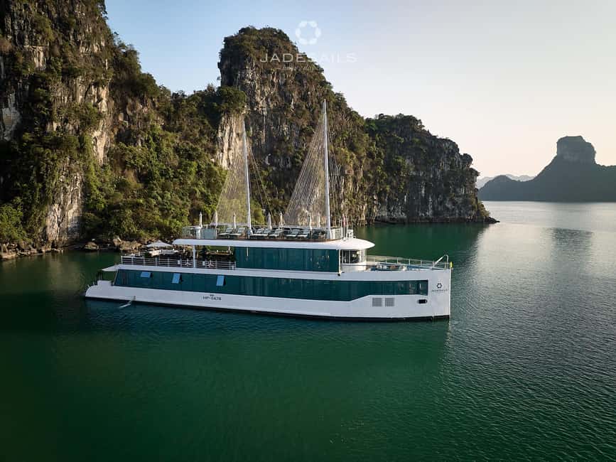 Hanoi: HalongLan Ha Premium Yacht, Day Cruise - Who Will Enjoy This Experience?