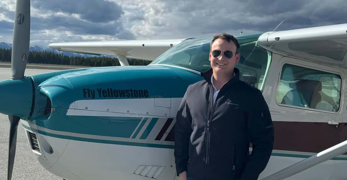 West Yellowstone:1 hour Aerial Tour The Trifecta - Key Points