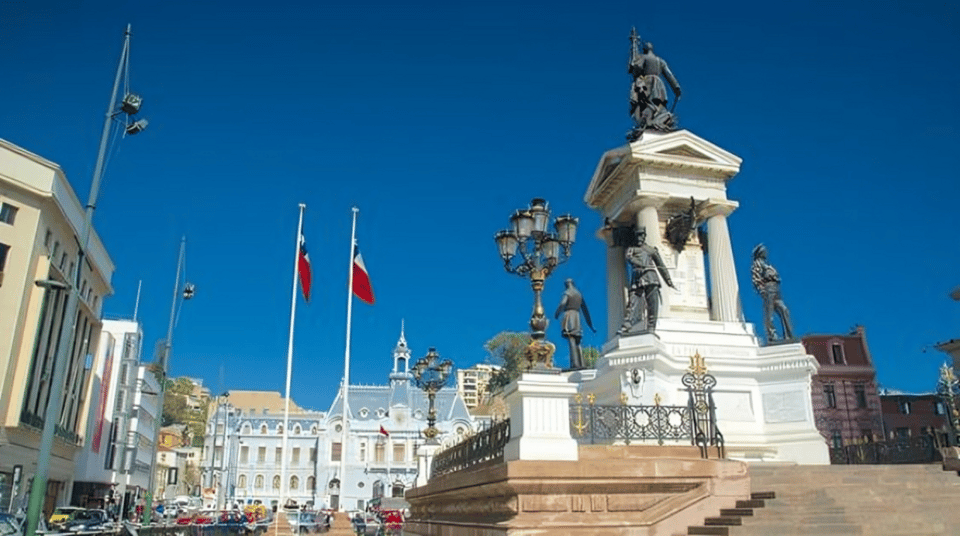 Valparaiso : Must-See Sites Walking Tour With A Guide - Final Thoughts