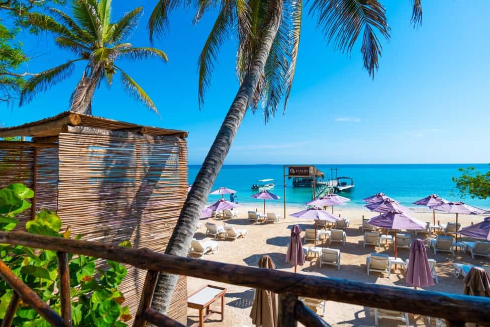 Cartagena: Rosario Island Beach Club Day Trip and OPEN BAR - Who Will Love This Tour?