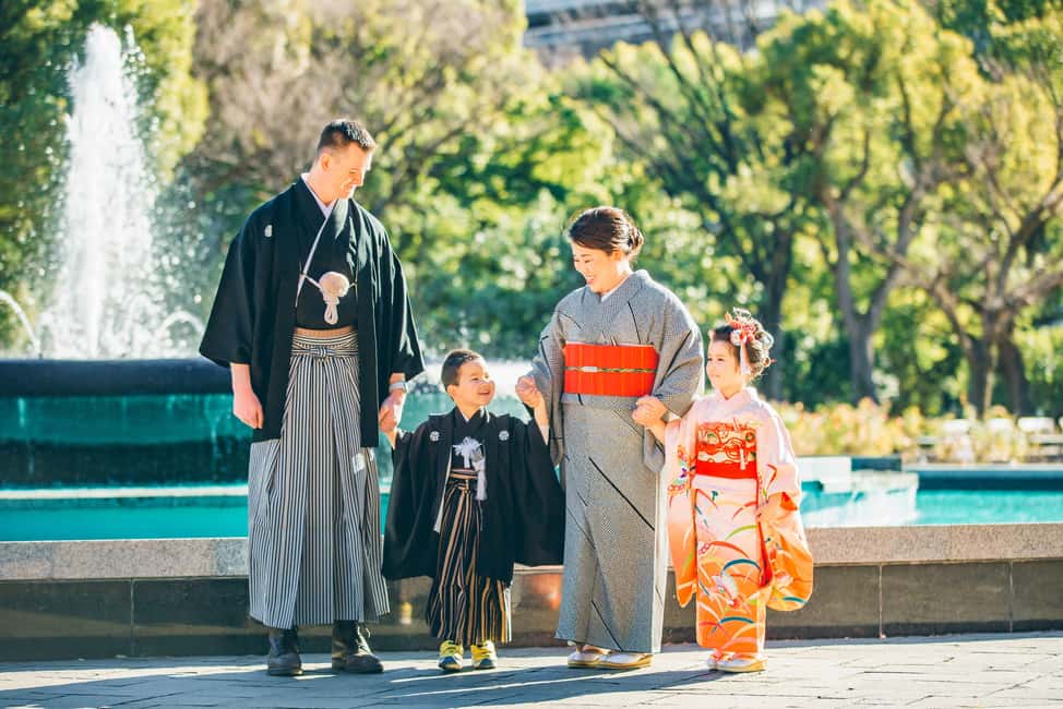 Tokyo: Kimono Rental and Dressing at Ginza Quick Plan - Choosing Your Kimono