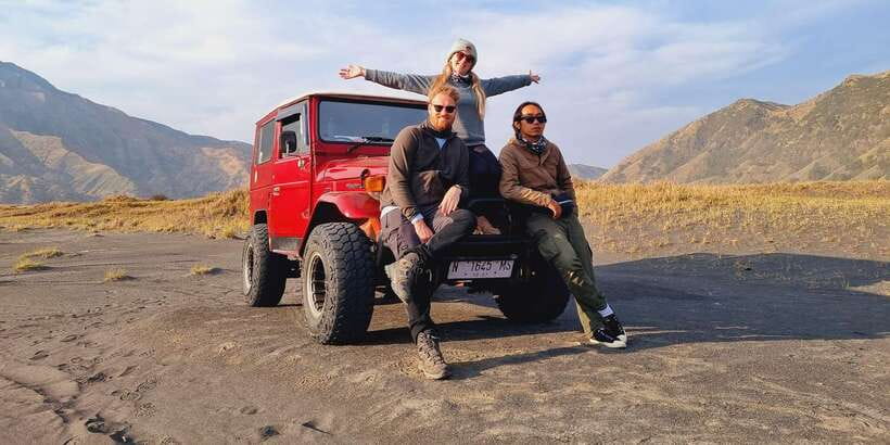 Surabaya: Mount Bromo Sunrise 1-Day Sharing Group Tour - Key Points