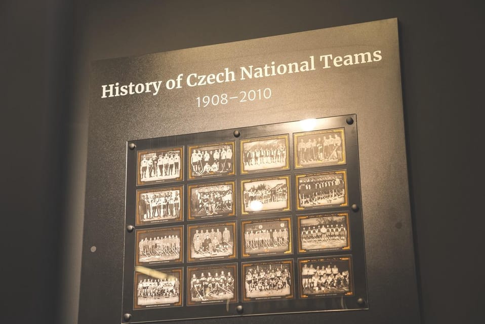Prague: Hockey Cards Museum and NHL VR Experience Ticket - Who Should Visit?