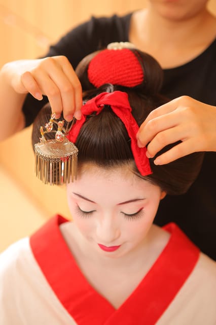 Kyoto: Maiko Makeover and Photoshoot Experience - What to Expect from the Kyoto Maiko Makeover and Photoshoot