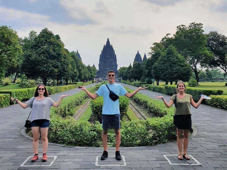 Yogyakarta Private Tour Prambanan Temple and Sultan Palace - Good To Know