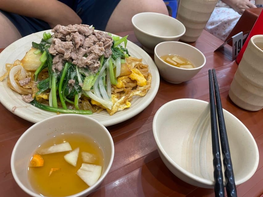 Cuisine local walking foodtour - Who Should Consider This Tour?