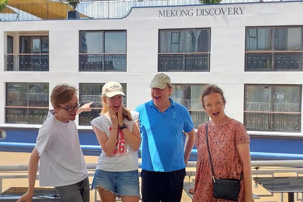 Authentic Mekong Delta: Tuk Tuk, Rowing Boat, Biking Tour - Visiting Vinh Trang Pagoda: Architectural and Cultural Highlights