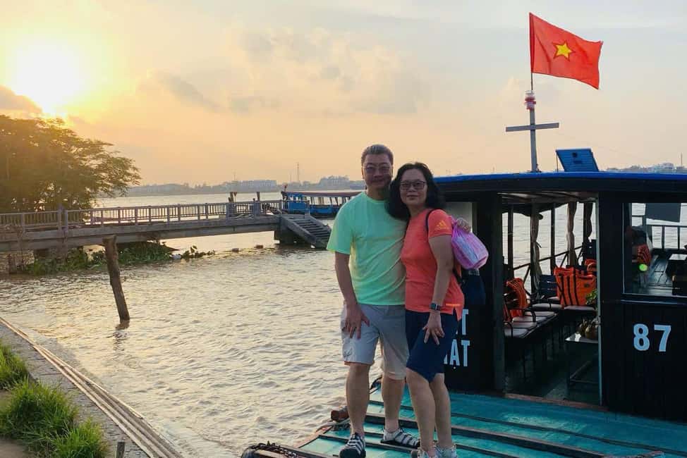 Authentic Mekong Delta: Tuk Tuk, Rowing Boat, Biking Tour - Tropical Fruit Gardens & Cultural Show