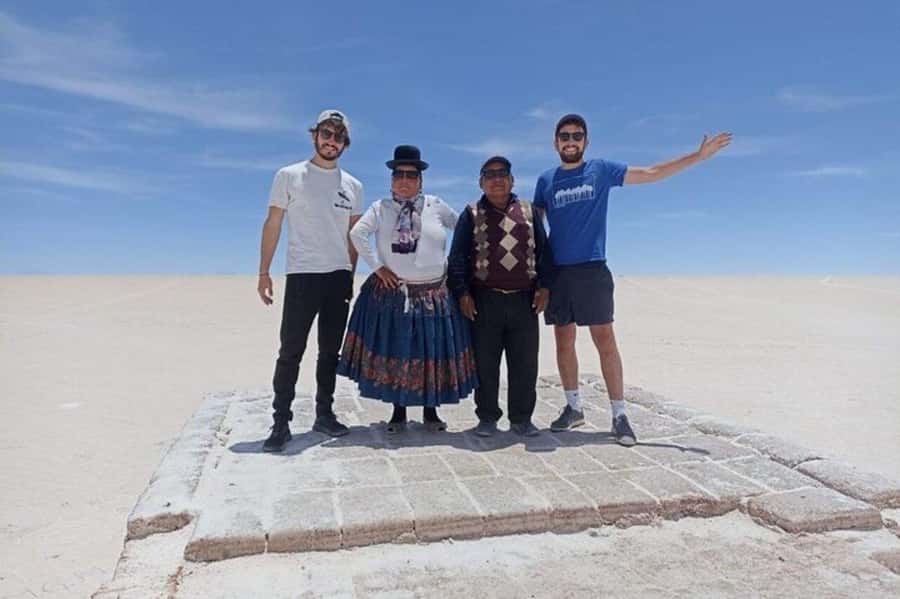 Uyuni: 3-Days Salt Flats and Desert Adventure Tour with Food - Key Points