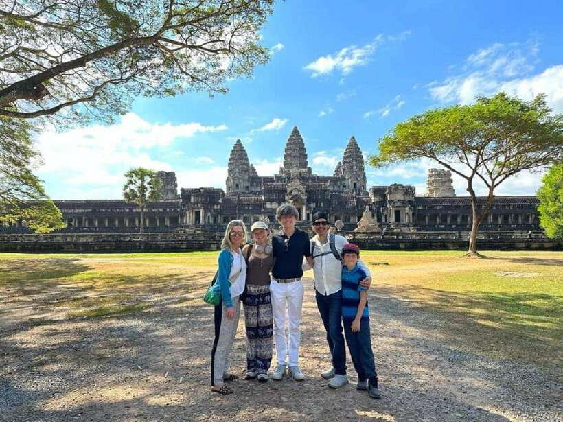 Siem Reap: Full Day Angkor Wat Temple Tour with Sunset - What Makes This Tour Stand Out?
