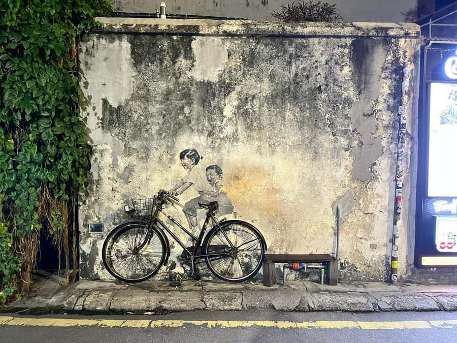 Georgetown Street Art Tour & Mix Culture Local Food Tasting - Itinerary Breakdown