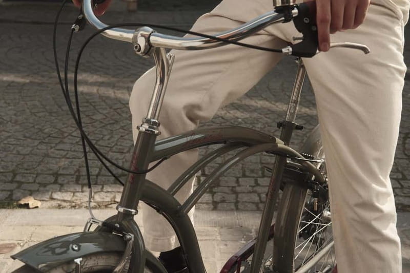 Bruges: City Bike Tour with a Local - Key Points