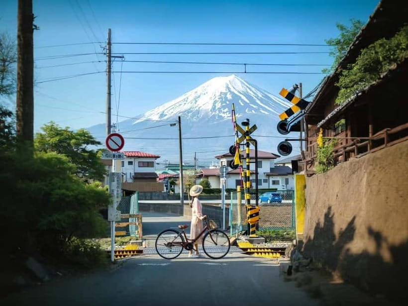 Tokyo: Mt. Fuji & Lake Kawaguchi Instagram Full Day Trip - FAQ