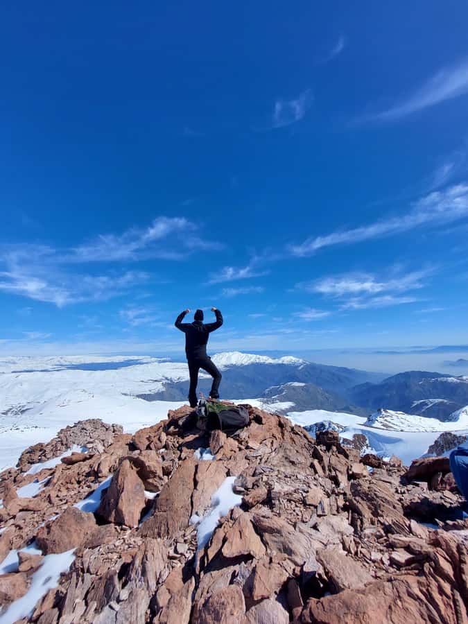 Full-Day Trek to Cerro El Pintor from Santiago - Exploring the Full-Day Trek to Cerro El Pintor