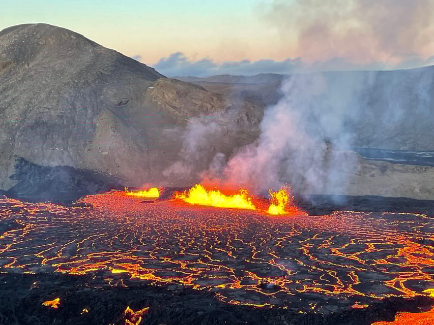 Private Hiking Tour: Volcanic Eruption Site & Reykjanesbær - Exploring Iceland’s Volcanic Heartland: What to Expect