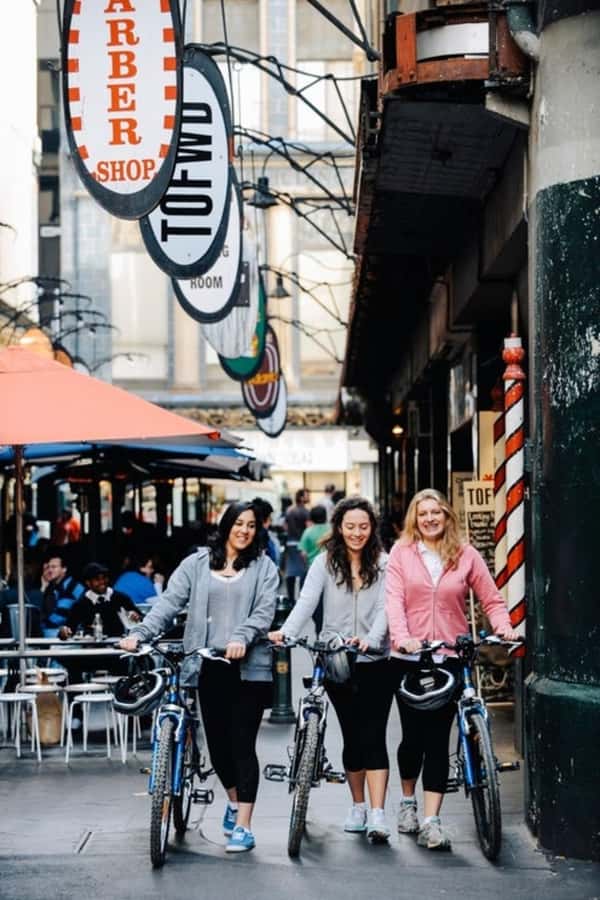 Melbourne : Private Bike Tour With A Guide - The Iconic Hosier Lane and Street Art