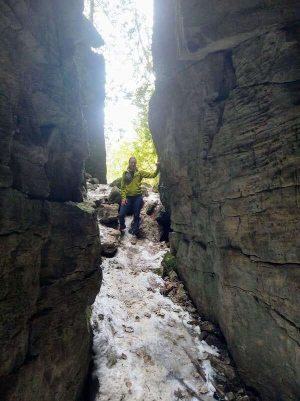 Private Metcalfe/Duncan Caves Hike-Collingwood/Blue Mountain - Exploring the Private Metcalfe/Duncan Caves Hike: A Deep Dive into Ontario’s Hidden Natural Gems