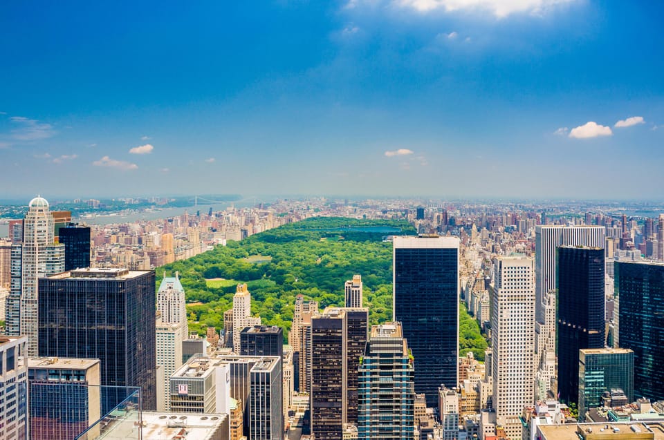 NYC: Pick 1 Attraction + Edge New York + Top of the Rock - What Makes This Tour Stand Out?