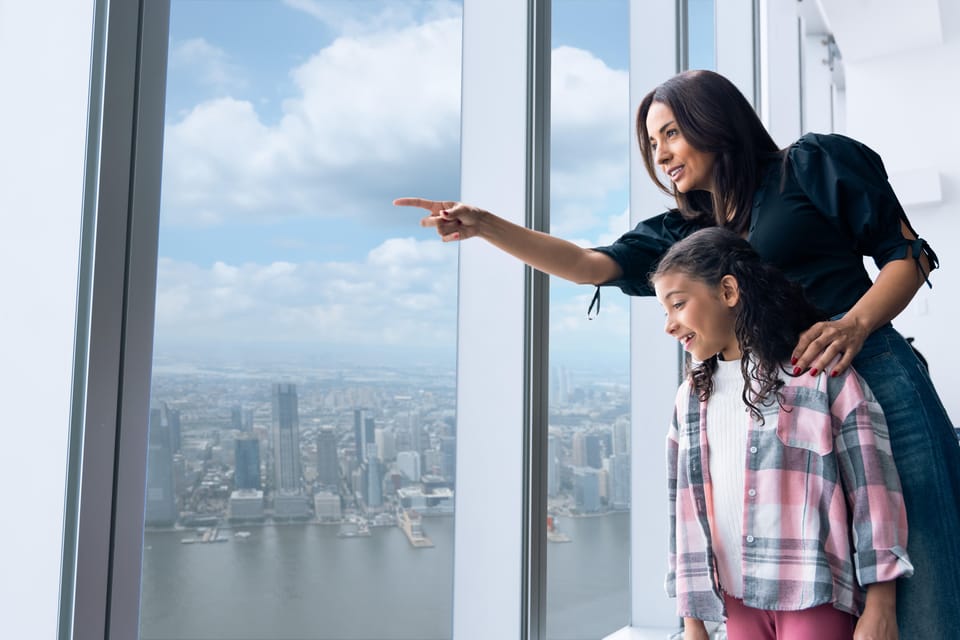 NYC: Pick 1 Attraction + Edge New York + Top of the Rock - Key Points