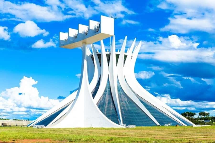 Brasilia : Private Custom Tour with a Local Guide - Exploring Brasília with a Private Guide: What to Expect
