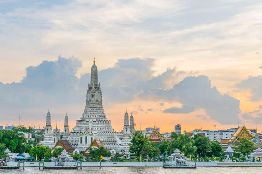Bangkok: Private Temple City Grand Palace, Wat Pho, Wat Arun - Key Points