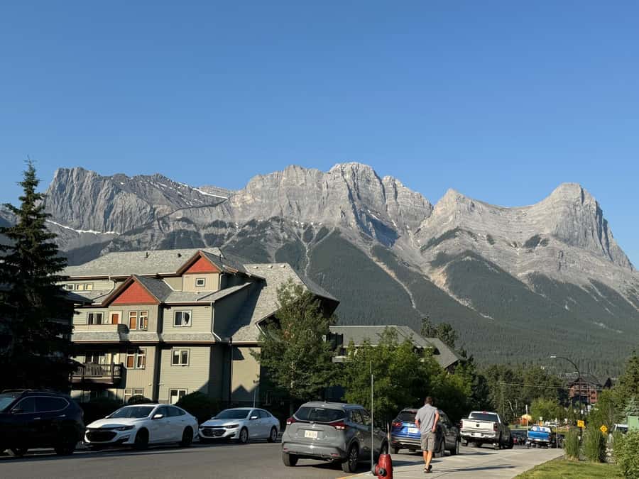 Banff: Gondola, Hot Springs, Bow falls & Three Lakes Tour - Final Thoughts