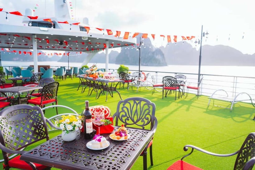 From Hanoi: Luxury Cruise Ha Long Bay Day Trip| Private Tour - Who Will Love This Tour?