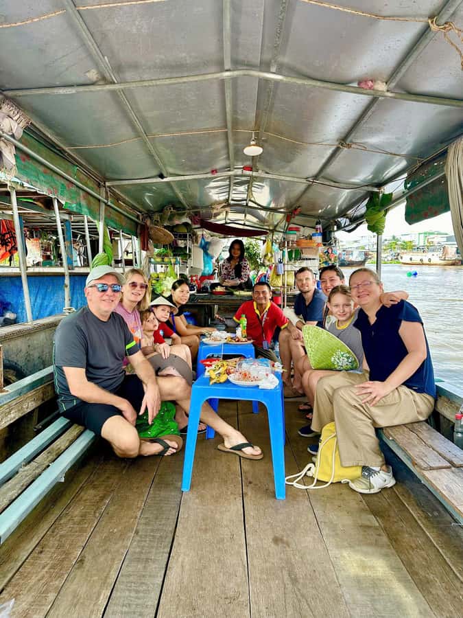 From HCM: Mekong Delta Floating Market 3days exit Phnom Penh - Key Points