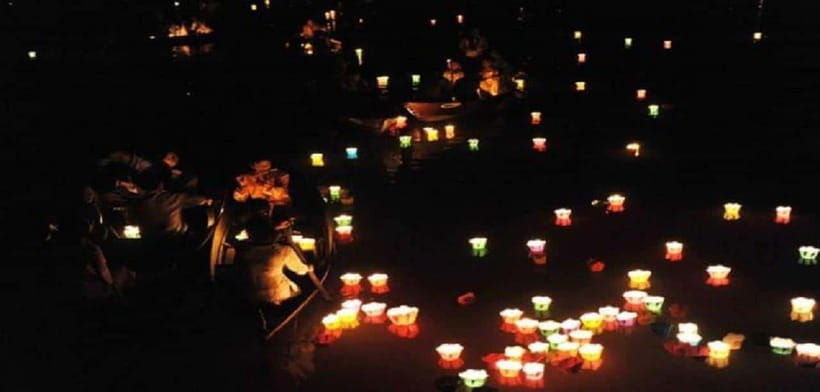 Lantern Release and Night River Boat Experience in Hoi An - Key Points