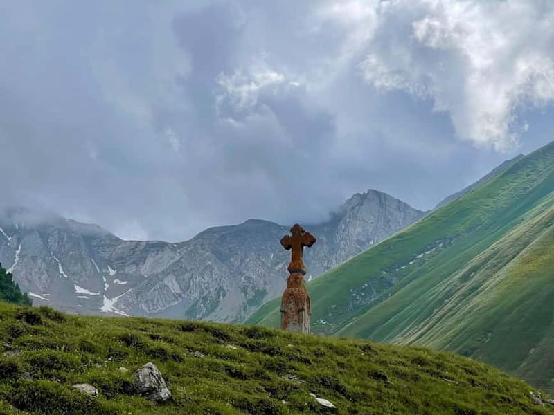 Kazbegi Region: Day Hikes - Discover Georgia’s Gem: Kazbegi Region on a 3-Day Guided Hike