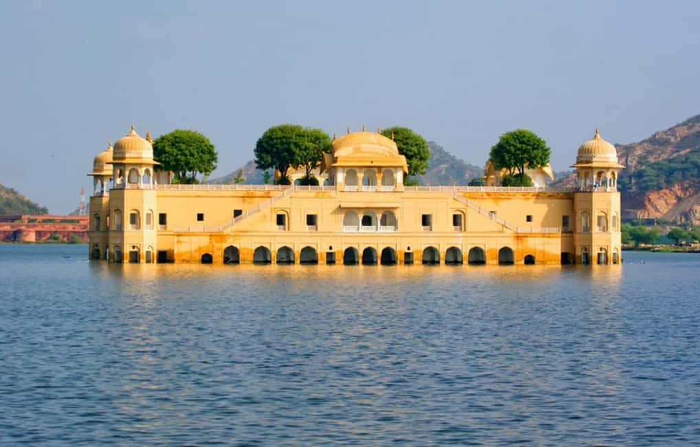 From Delhi: Private Jaipur 1- Day Trip by AC Car - The Overall Experience